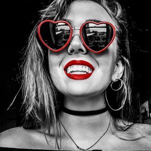 Meet your Posher, Ella